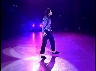Michael Jackson - Live In Auckland  1996 (Full Concert) 36