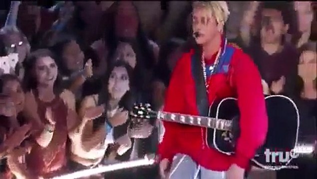 Justin Bieber Performs ‘Company’ at iHeartRadio Music Awards 2016