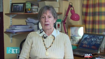 Le Dossier d'i24news Net : les Silver Surfer, ces séniors ultra-connectés