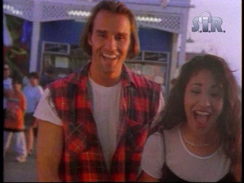 Selena - Bidi Bidi Bom Bom (S.I.R.'s Hawaii Remix) MUSIC VIDEO