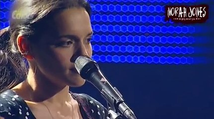 Norah Jones - Singing About You (Live in Concert) 3