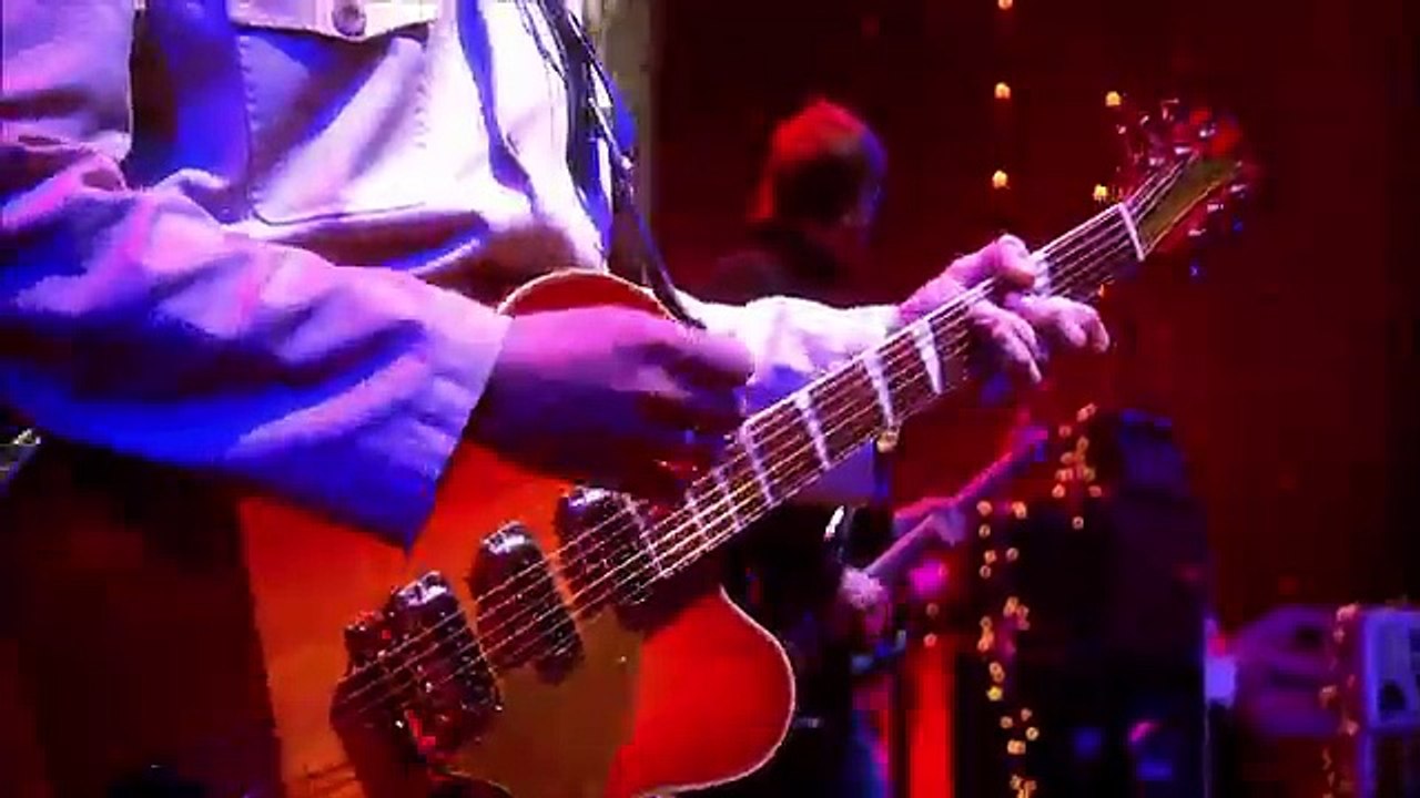 Oasis - Live Manchester 2005 HD Full Concert 23