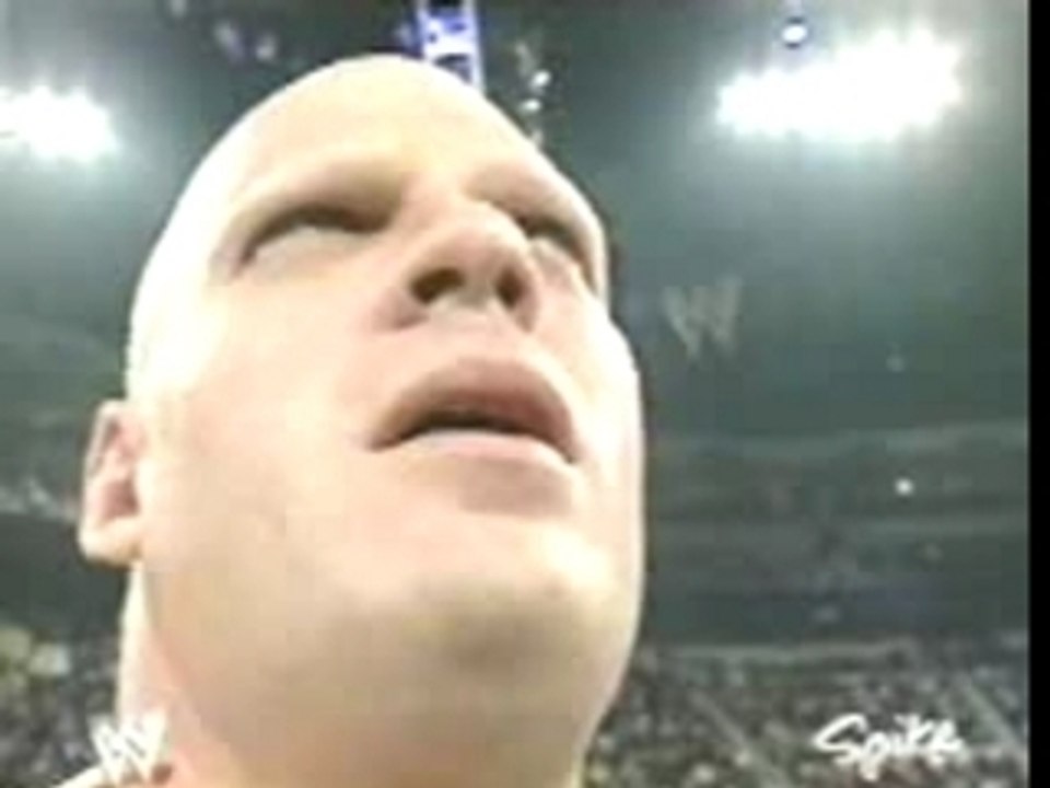WWE - Raw - Kane gets scared