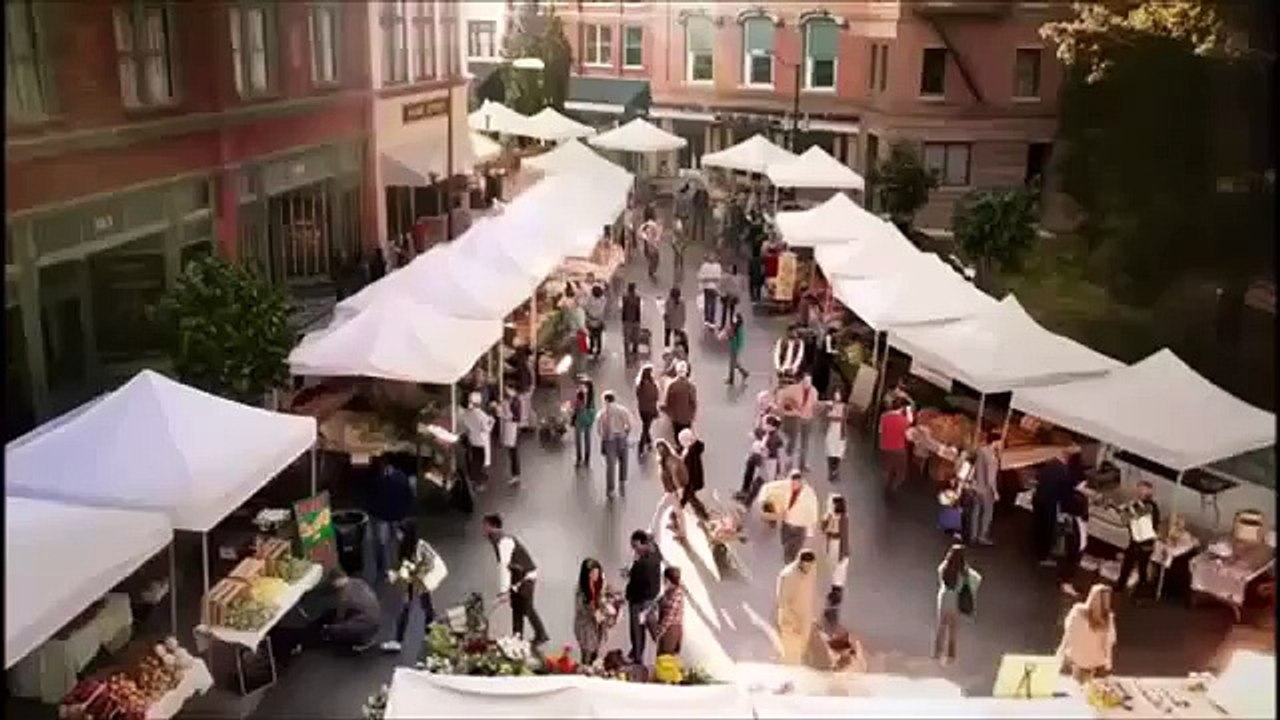 cute girl walking on street ... !!!