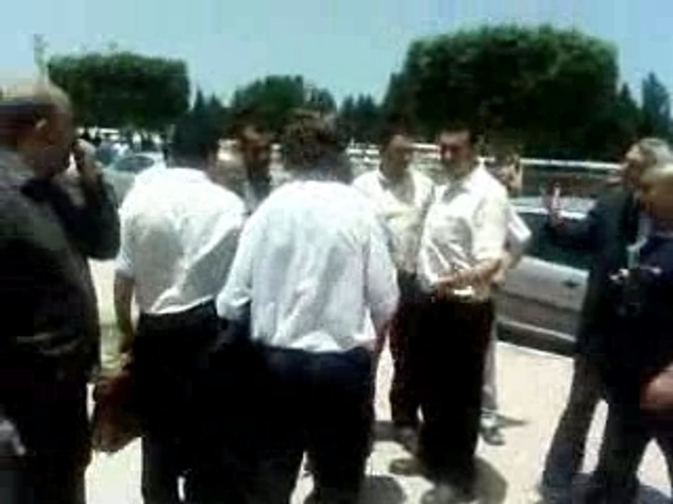 Harclement des avocats en Tunisie le 14-6-2007