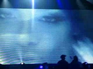 Jay-z Live Au Zénith (Hommage à Aaliyah)