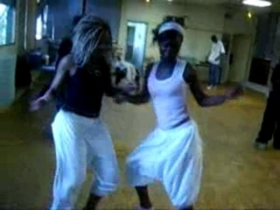 TrINITY VS DOLKA  [STREET LADY'Z ]