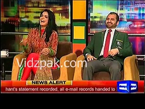 Arm wrestling between Meera & Pakistani Female Arm Wrestler
