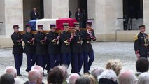 Dernier hommage à Alain Decaux aux Invalides