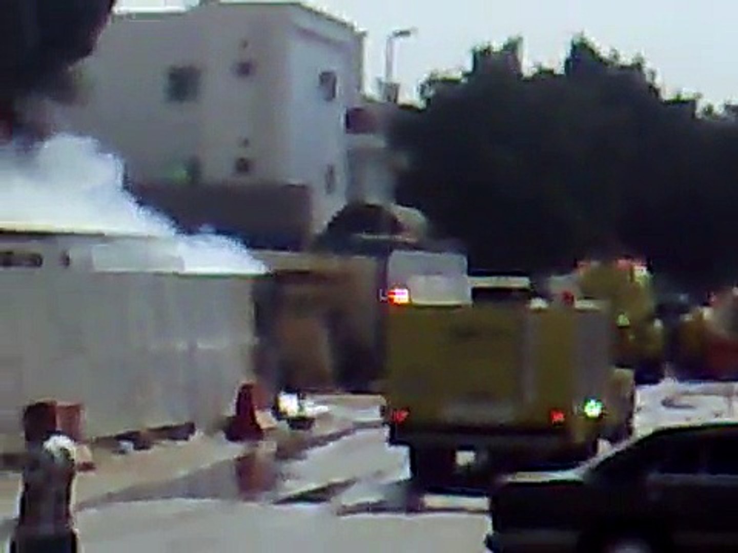 جدة الان Jeddahnow Auf Twitter عاجل جدة حريق ضخم بمجمع الصيرفي مول شارع التحلية نرجوا الحيطة والحذر والسلامة للجميع