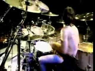 Metallica - Fuel (live - Summer Sanitarium 2000)