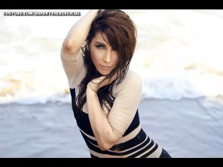 ---Hande Yener - Hoşgeldiniz - YouTube