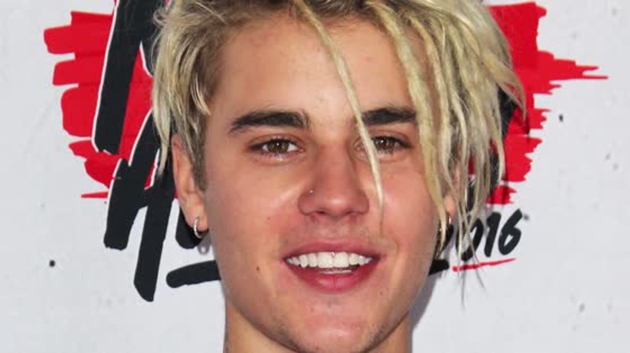 People Hate Justin Bieber's Dreadlocks