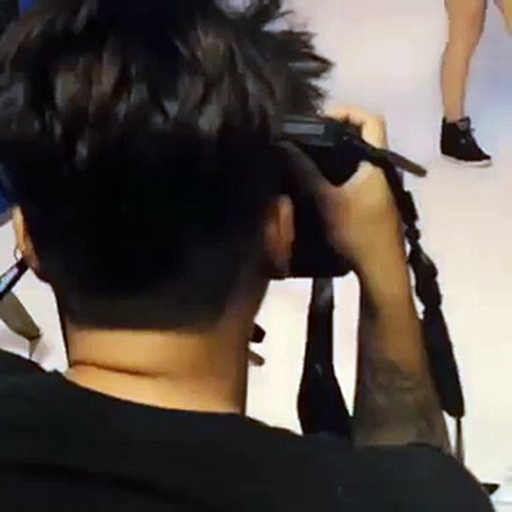 Khả Ngân nhảy xxx