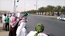 موكب مهيب ل خادم الحرمين في الرياض