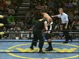 Steve Mcmichael vs Louie Spicolli