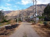 Mejoran redes eléctricas en principales avenidas de Santo Toribio