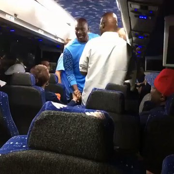 Hall Of Fame : Michael Jordan félicite Allen Iverson