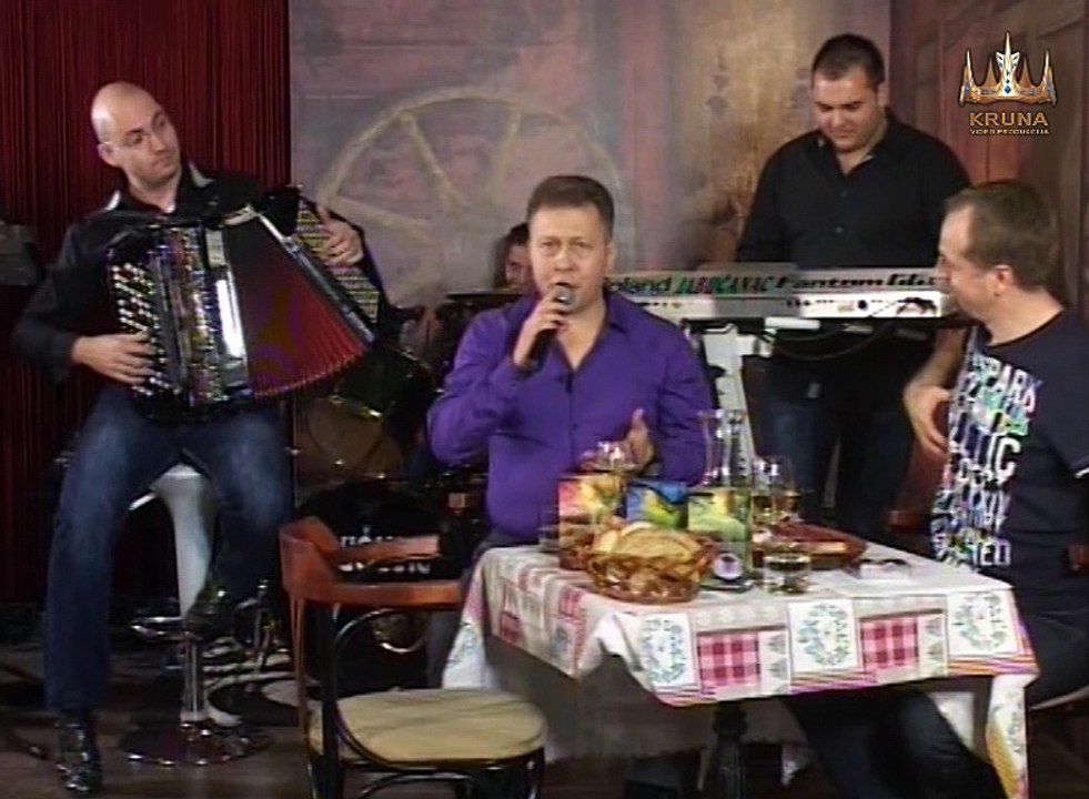 Zike Klopic i orkestar Milana Jovanovica Jabucanca - Prolazi jesen - live - HD Music