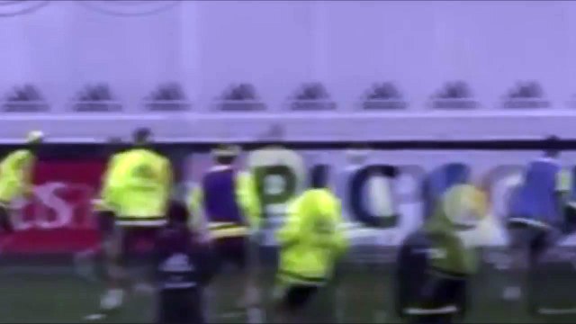 Luka Modric owns 3 madrid players in Real Madrid training