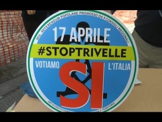 Napoli - Referendum, in piazza i "No triv" per il Sì (04.04.16)