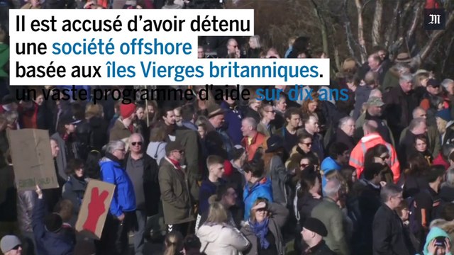 Les Islandais manifestent contre leur premier ministre