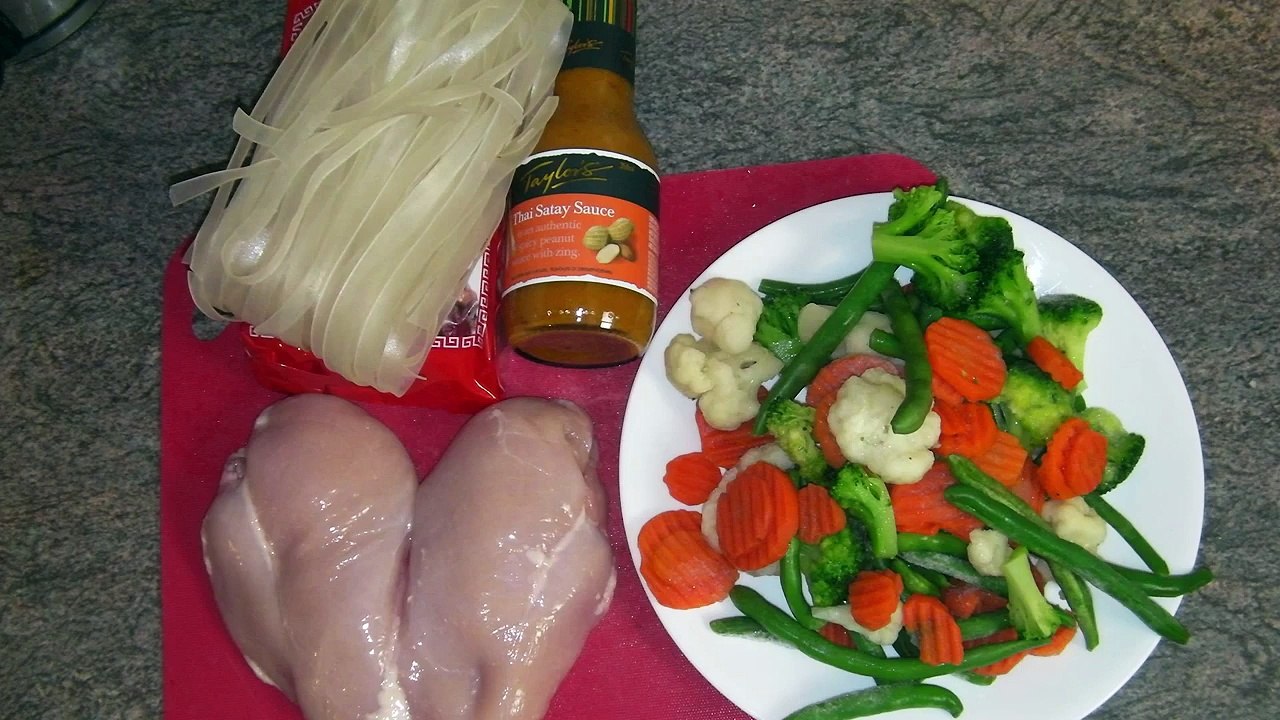 Thai satay noodles | Cooking with satta