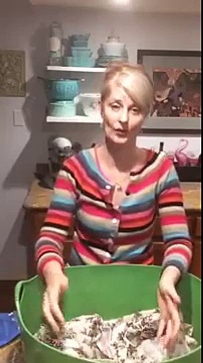 How to Dye a Polyester Tablecloth (or Curtains)