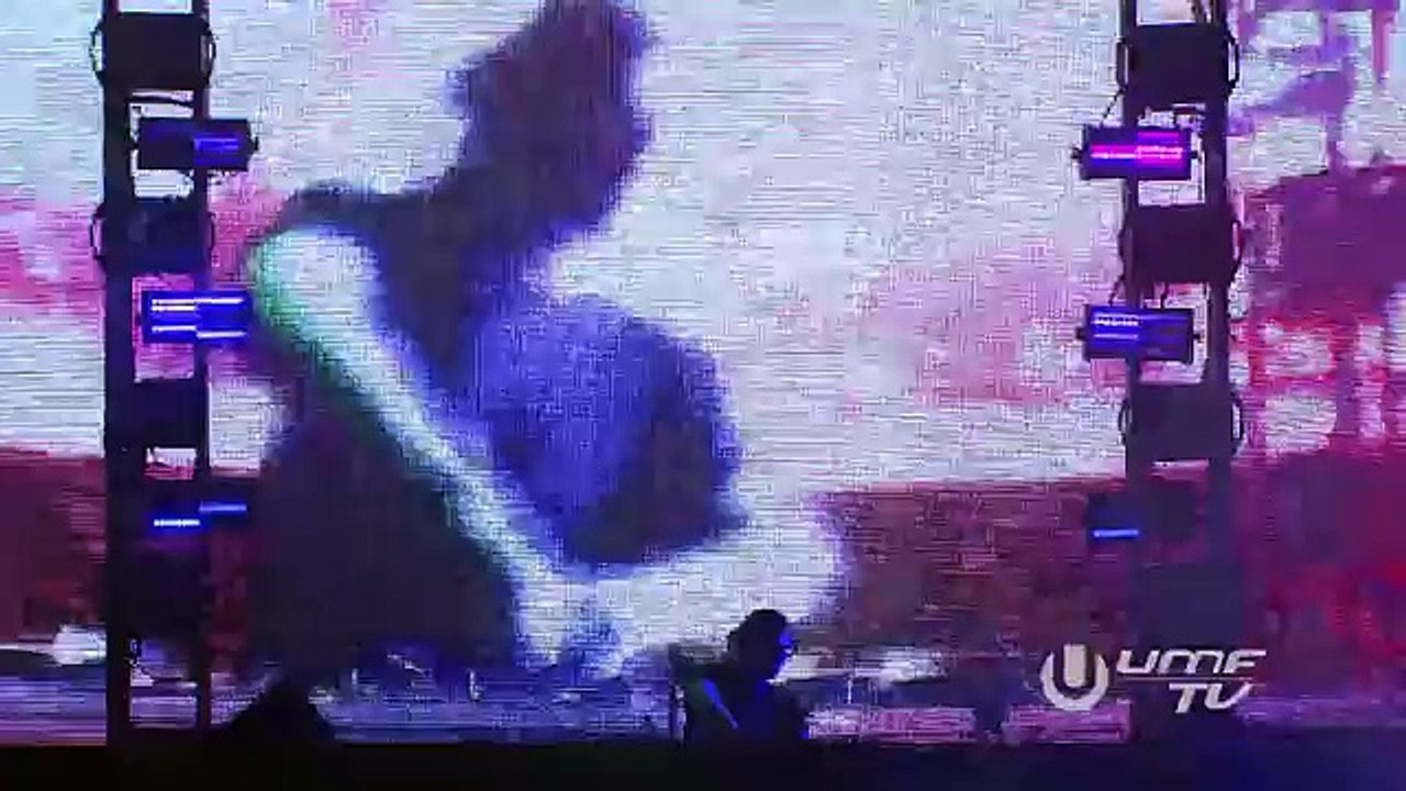 SKRILLEX LIVE @ ULTRA MUSIC FESTIVAL 2015 15