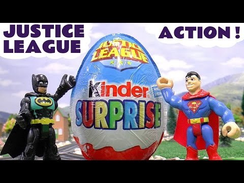 JUSTICE LEAGUE IN ACTION - Join DC Comics Superheros Batman and Superman with Thomas and Friends as they open surprise eggs and 1 giant kinder egg! Featuring TMNT, Spiderman, Transformers, the Penguin, Riddler, and many more fun family toys