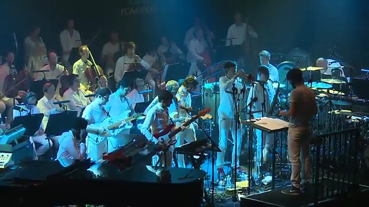 Snarky Puppy feat. Metropole Orkest (full concert) - Live @ Jazz sous les pommiers 2015 3