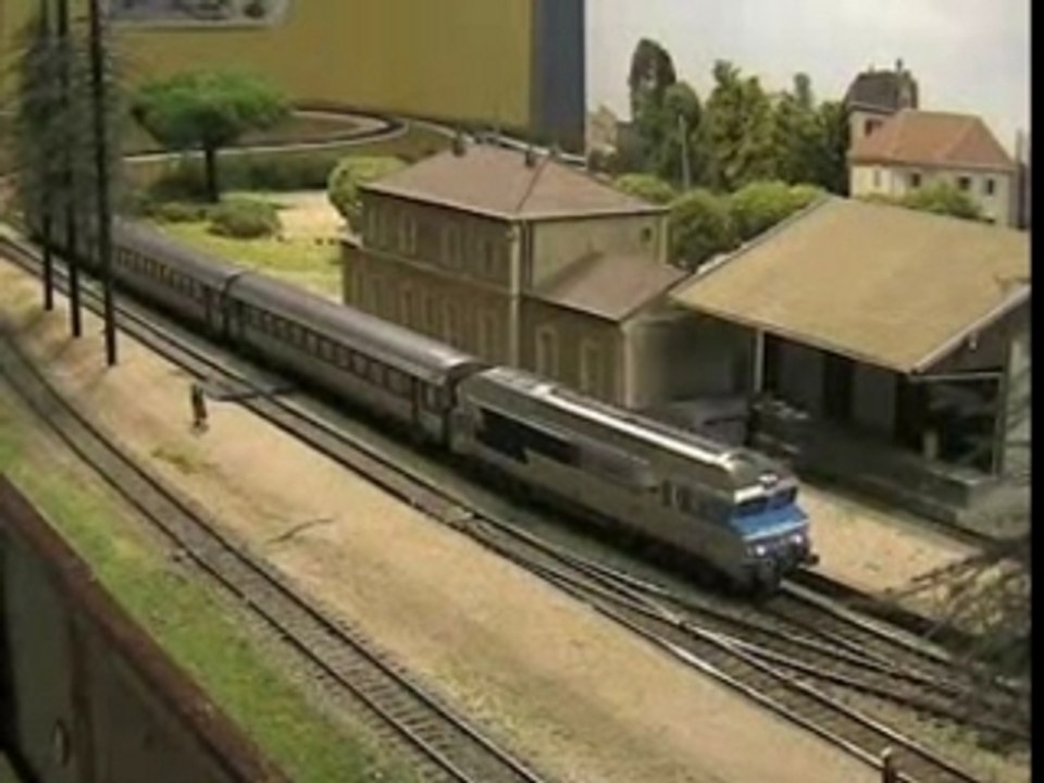 CC72049_Club