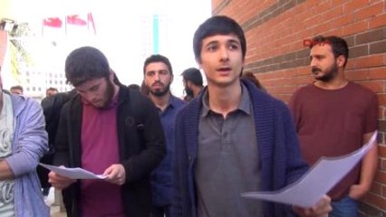 Eskişehir Okuldan Uzaklaştırılan Öğrencileri Özel Güvenlikçiler Kampüse Sokmadı