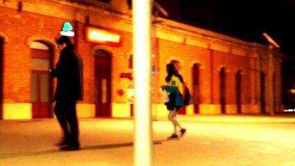 Break Point- ¿Me das una moneda? - Give me a coin?