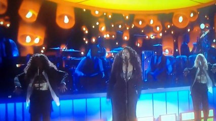 JAZMINE SULLIVAN & AFTER 7 2015 SOUL TRAIN AWA