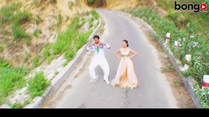 Chupi Chupi Mon Nile Kere  Love Marriage (2015)  Movie Song  Shakib Khan  Apu Biswas