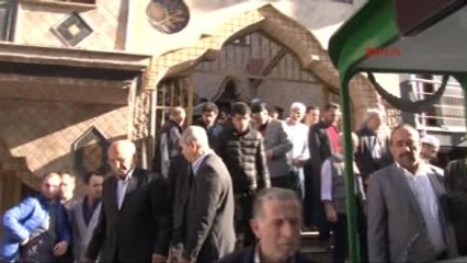 Gülhane Parkı'nda Çöken Duvarın Altında Kalarak Ölen Rümeysa Yözgan Son Yolculuğuna Uğurlandı