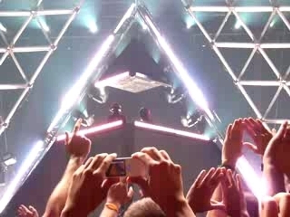 Daft Punk Bercy - après le rappel - Tout Devant
