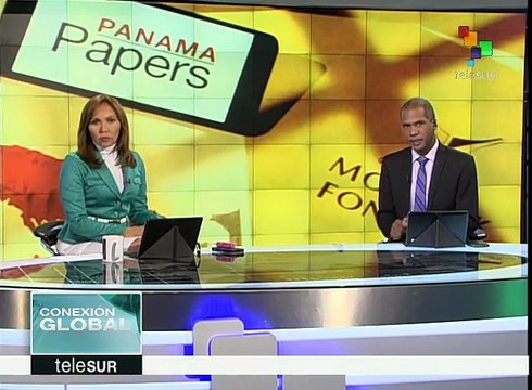 Dimite Premier islandés Sigmundur David Gunnlaugsson por Panamá papers