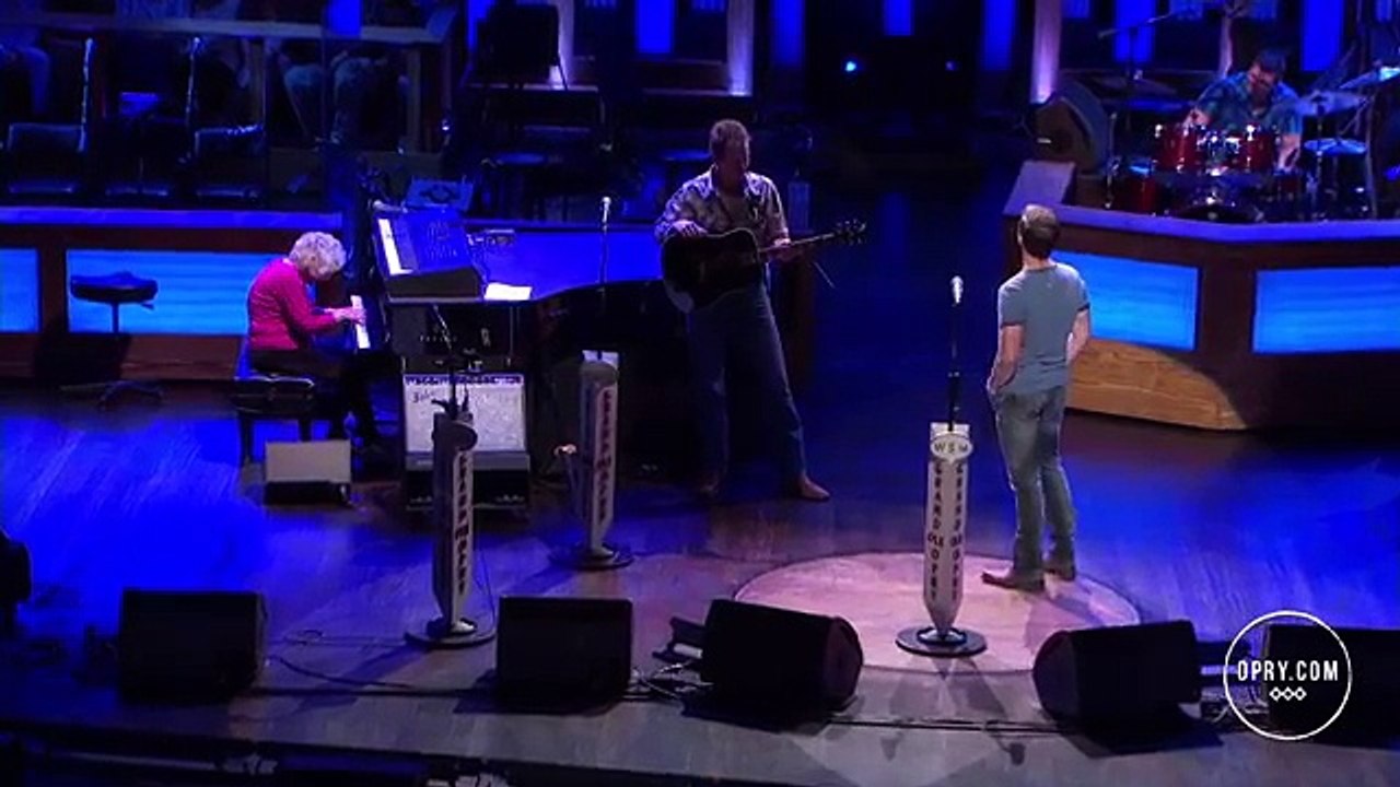 A 98 ans, elle fait un solo de piano tellement incroyable !