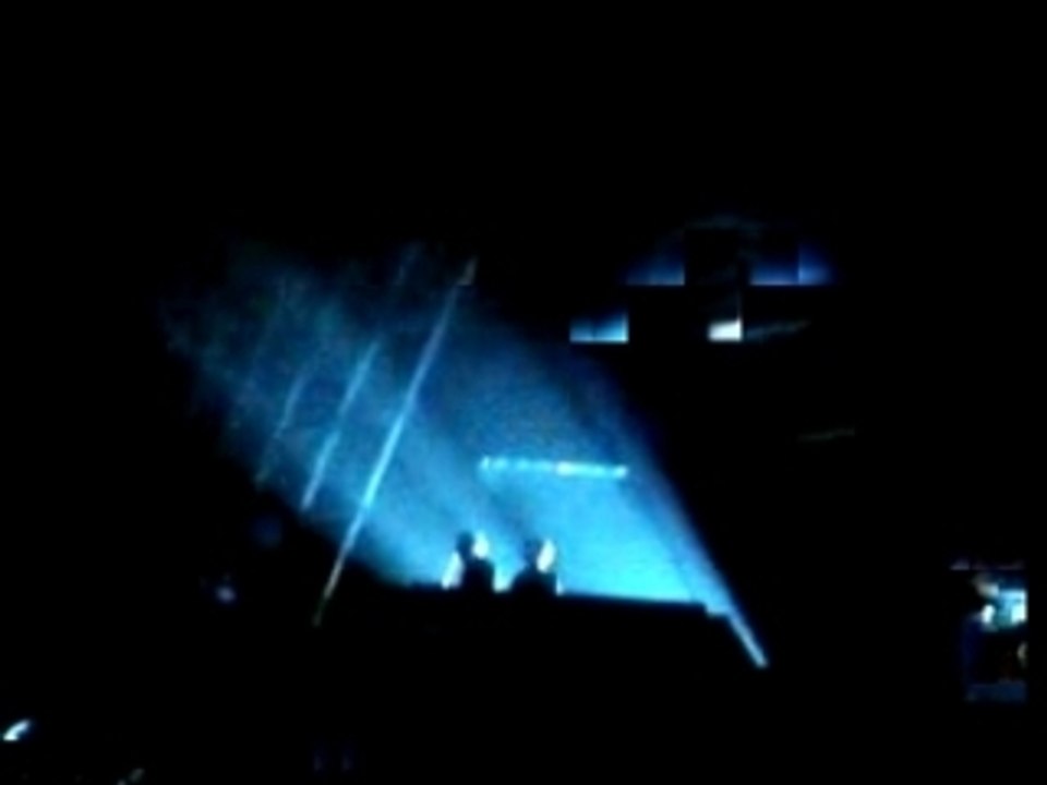 Daft punk Alive 2007 - Bercy Intro