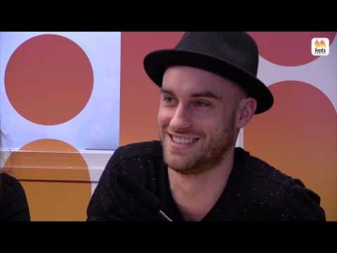 La vie des talents de The Voice dans la vie de tout les jours et dans la rue