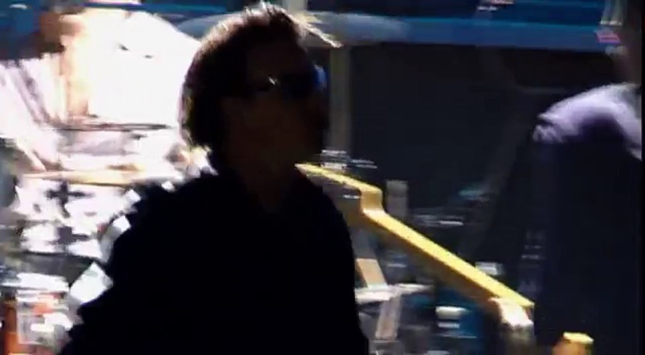 U2 Go Home DVD Live Slane Castle 2001 (Full Concert) 6