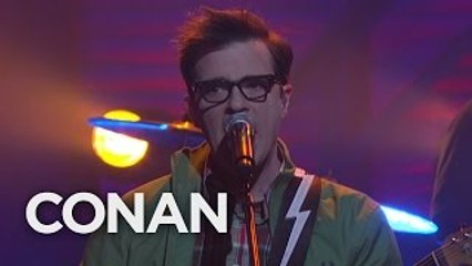 Weezer Thank God For Girls 12/03/15 - CONAN on TBS