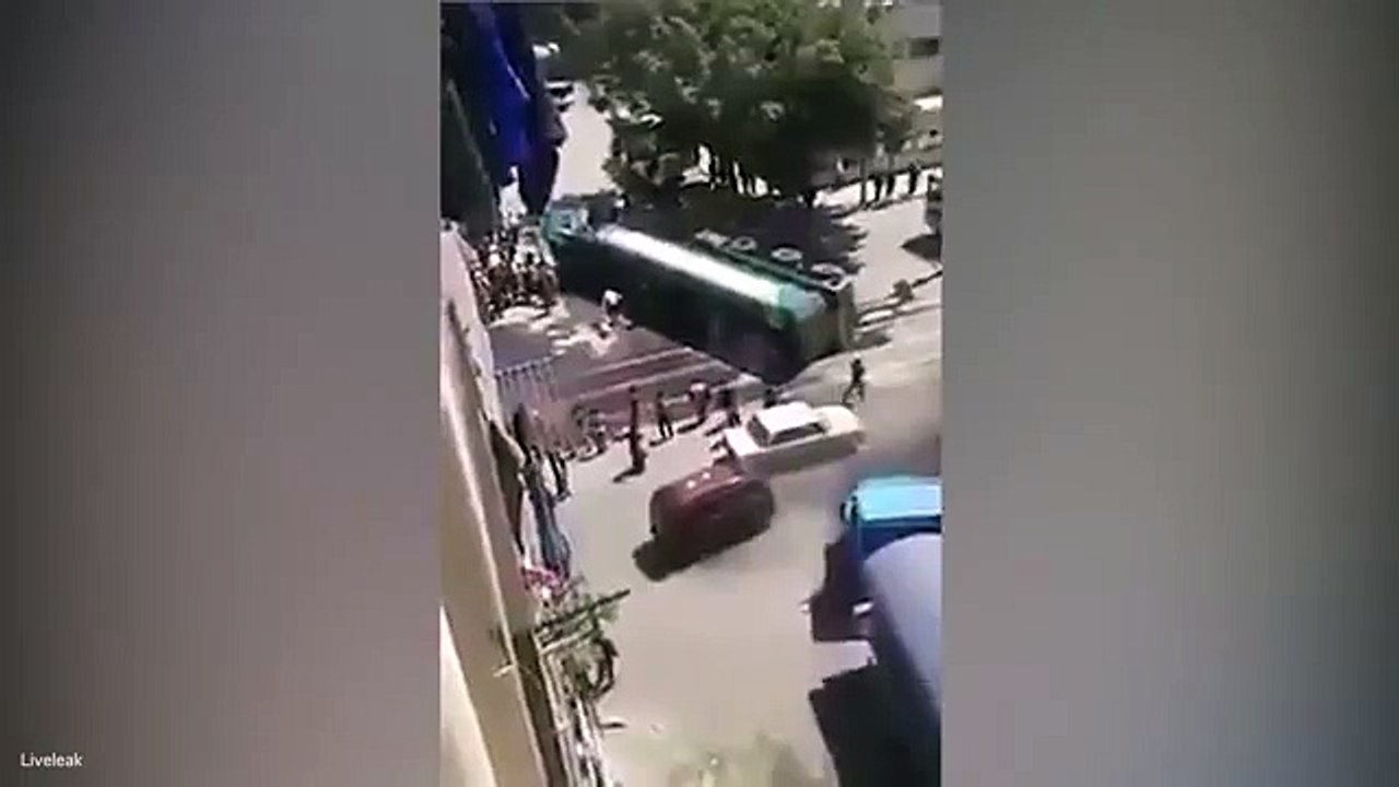 Intentan robar petróleo y se prenden en llamas