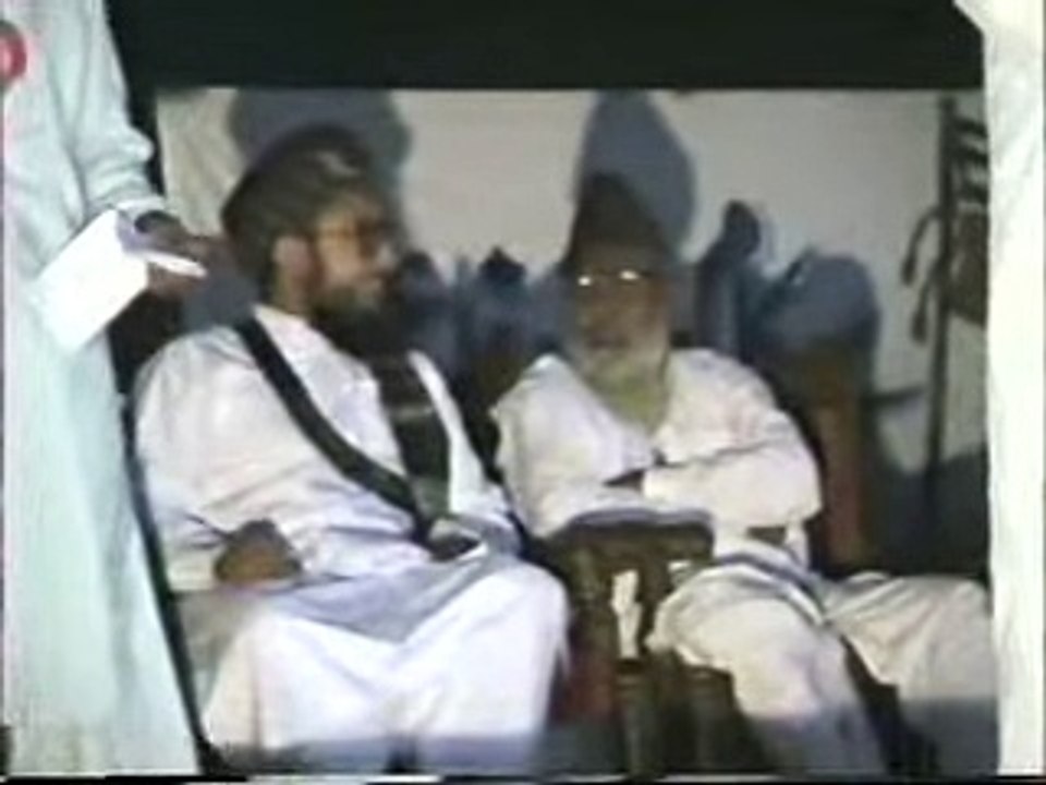 Sharif Minchan Abadi (Blind Naat Khawan) - YouTube