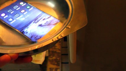 Samsung Galaxy S7 Edge FROZEN IN ICE - Will it survive (4K)