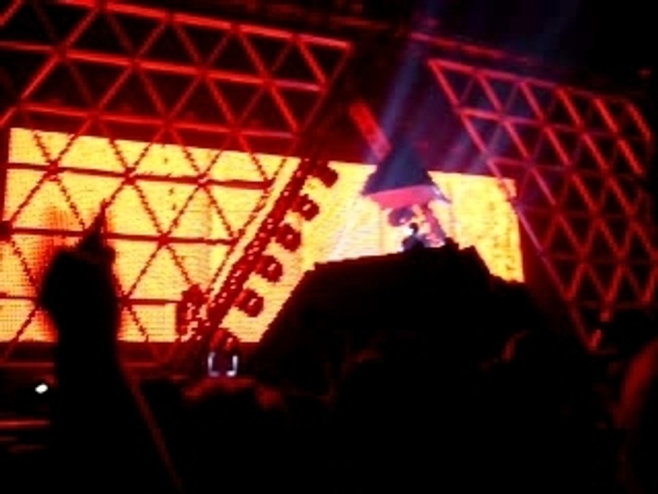 Daft Punk Bercy_2 Live FOSSE TOUT DEVANT