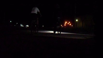 Pedal noturno, 32 km, 54 bikers, Taubaté, Quiririm, SP, Brasil, Abril de 2016, nas trilhas do Vale do Paraíba