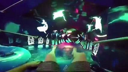 Психоделическая водная горка